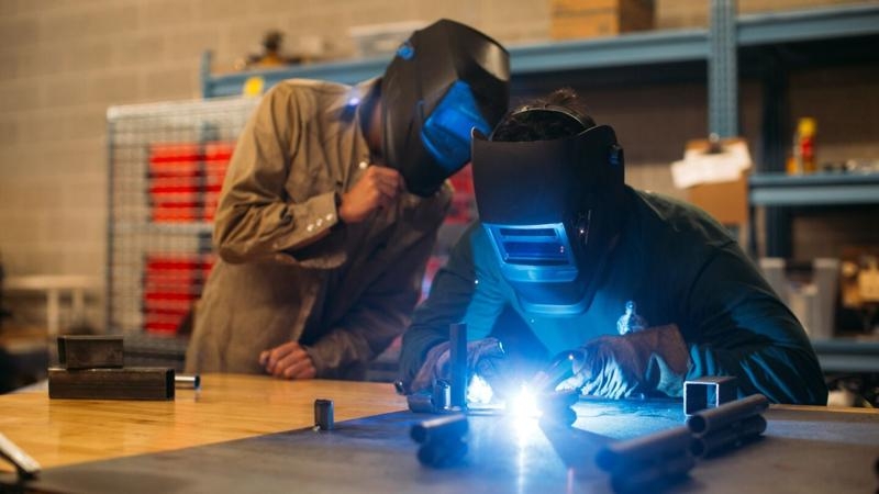 Racecar-Engineers-032-051017